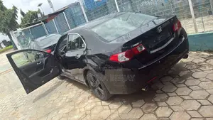 Honda Accord 2010 Black