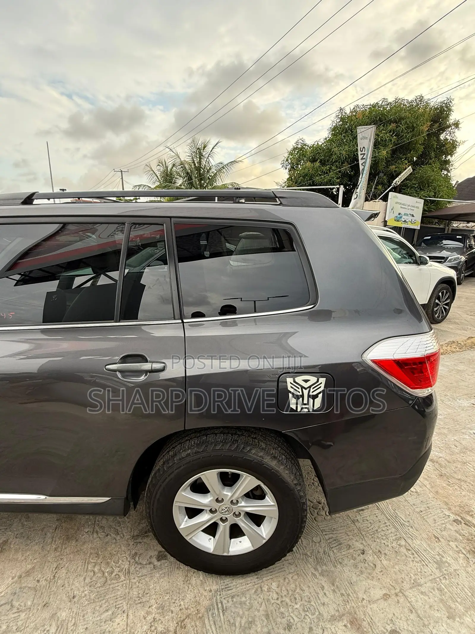 Toyota Highlander SE 2011 Gray