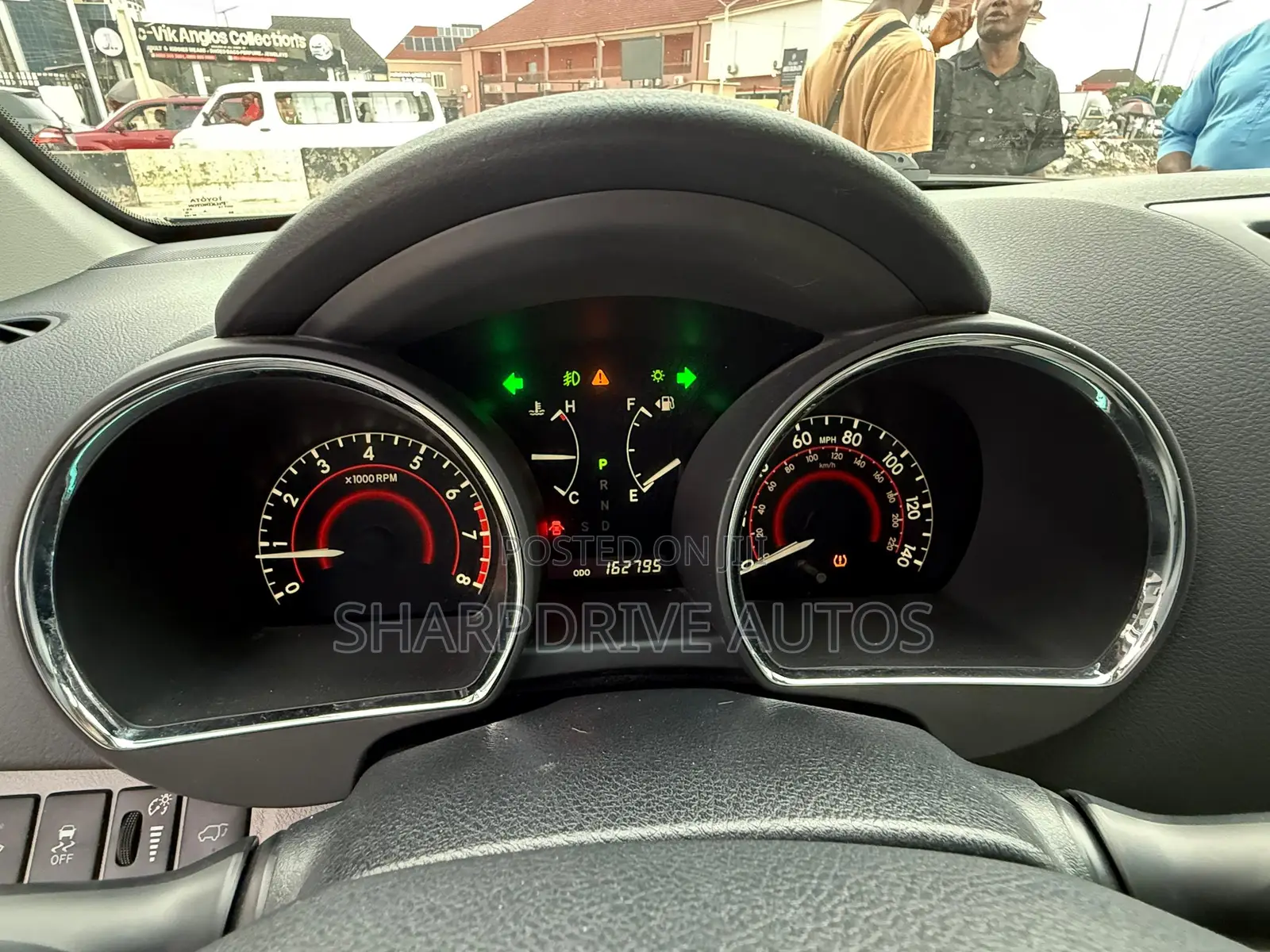 Toyota Highlander SE 2011 Gray