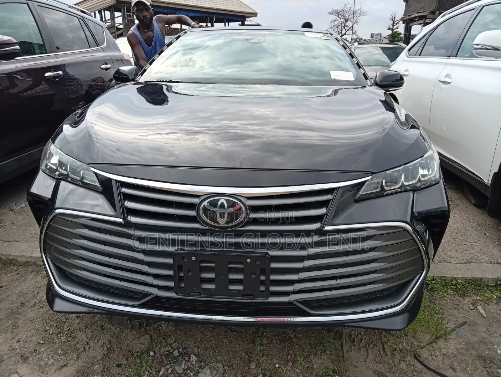 Toyota Avalon XLE 2020 Black