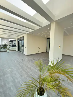 5bdrm Duplex in Megamound, Lekki for sale