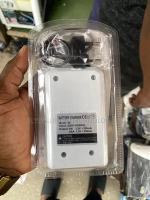 Bluebaby Bl-06 Battery Charger Aa, Aaa, Ni-Mh Ni-Cd Batteries