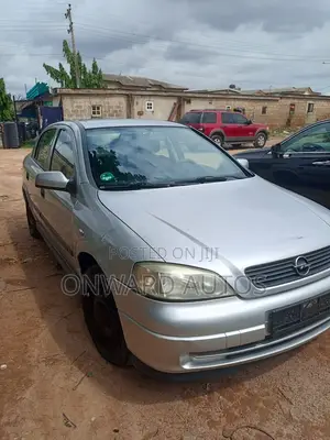 Opel Astra 2007 Silver