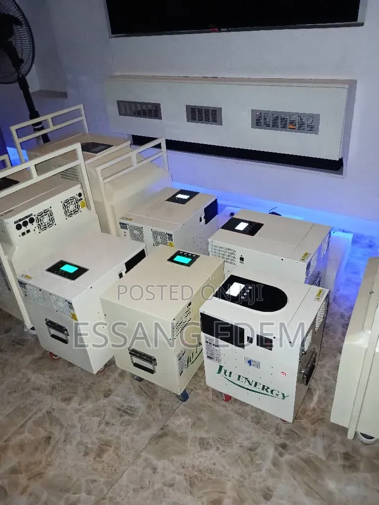 Ju Energy Solar Generator