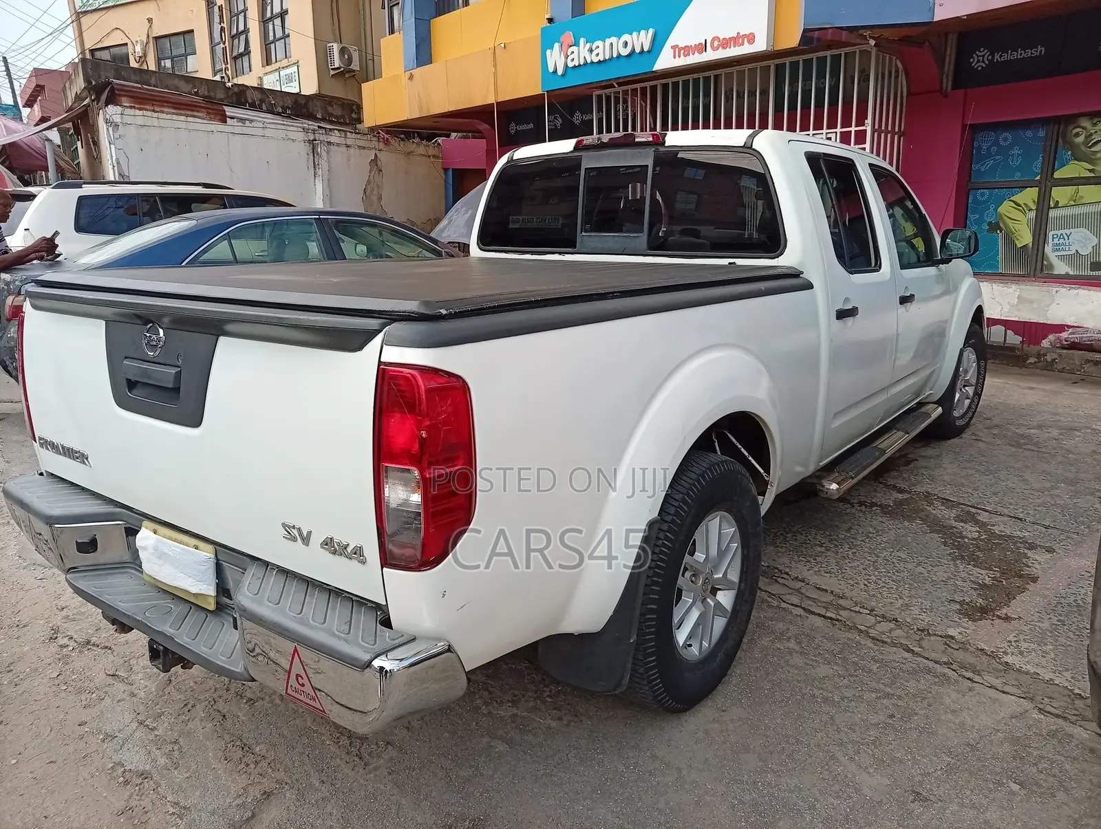 Nissan Frontier 2012 White