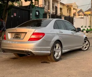 Mercedes-Benz C300 2009 Silver