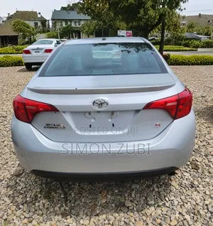 Toyota Corolla S Premium 4dr Sedan (1.8L 4cyl CVT) 2016 Silver