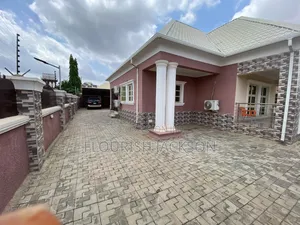 5bdrm Bungalow in Lokogoma for rent