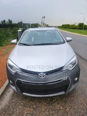 Toyota Corolla S Premium 4dr Sedan (1.8L 4cyl CVT) 2016 Silver