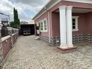 5bdrm Bungalow in Lokogoma for rent