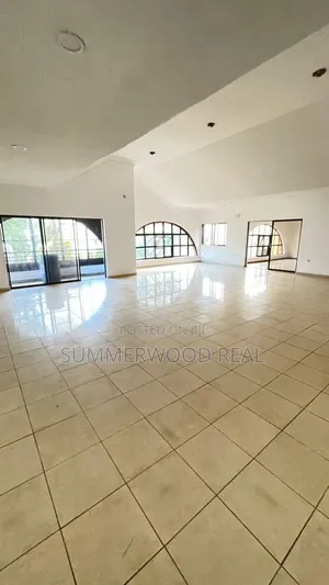 4bdrm Apartment in Lekki Phase 1 for rent