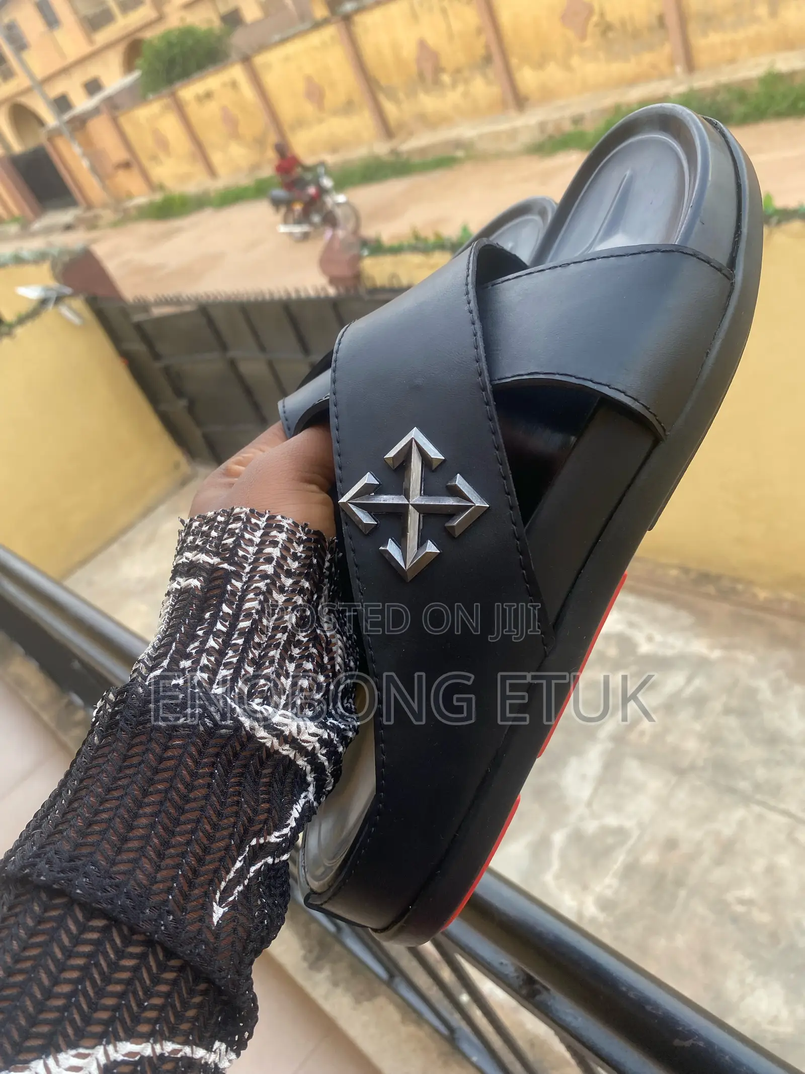 Luxury Criss Cross Men Slippers