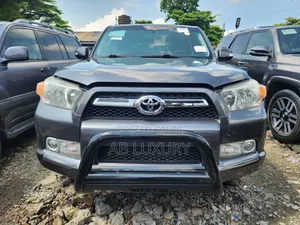 Toyota 4-Runner 2013 Gray
