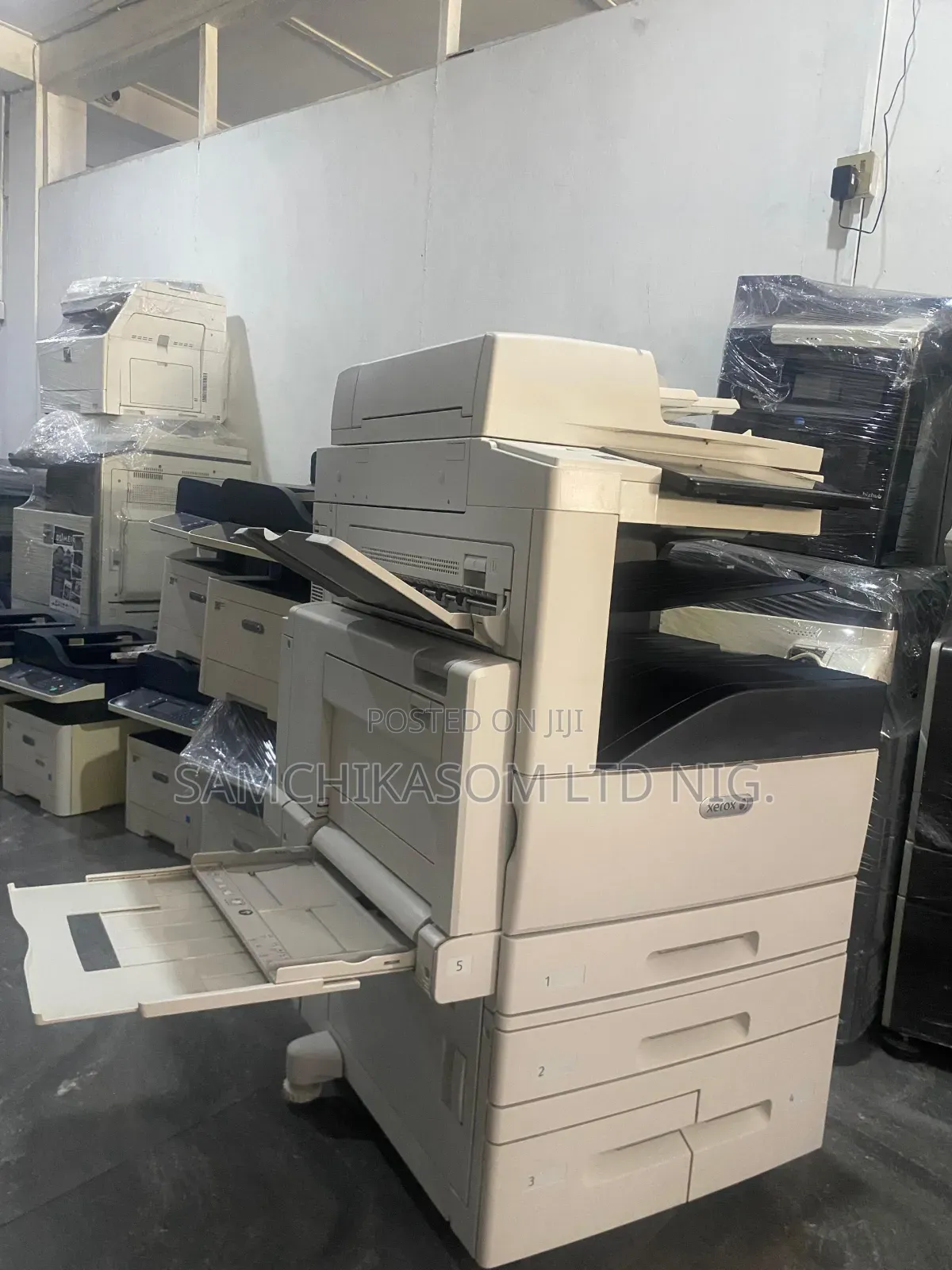 Xerox Alterlink C8035