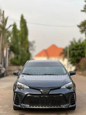 Toyota Corolla 2017 Blue