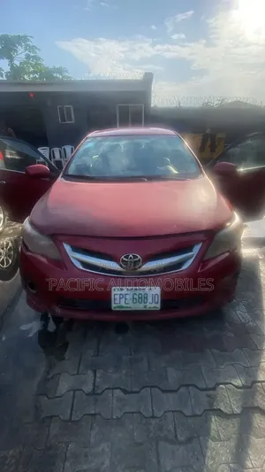 Toyota Corolla 2010 Red