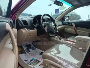 Toyota Highlander 2010 Red