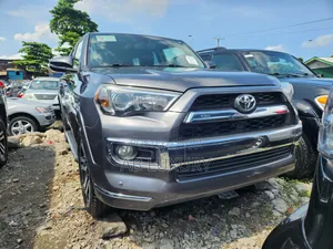 Toyota 4-Runner 2014 Gray