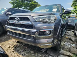 Toyota 4-Runner 2014 Gray