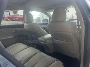 Toyota Venza V6 AWD 2010 Blue