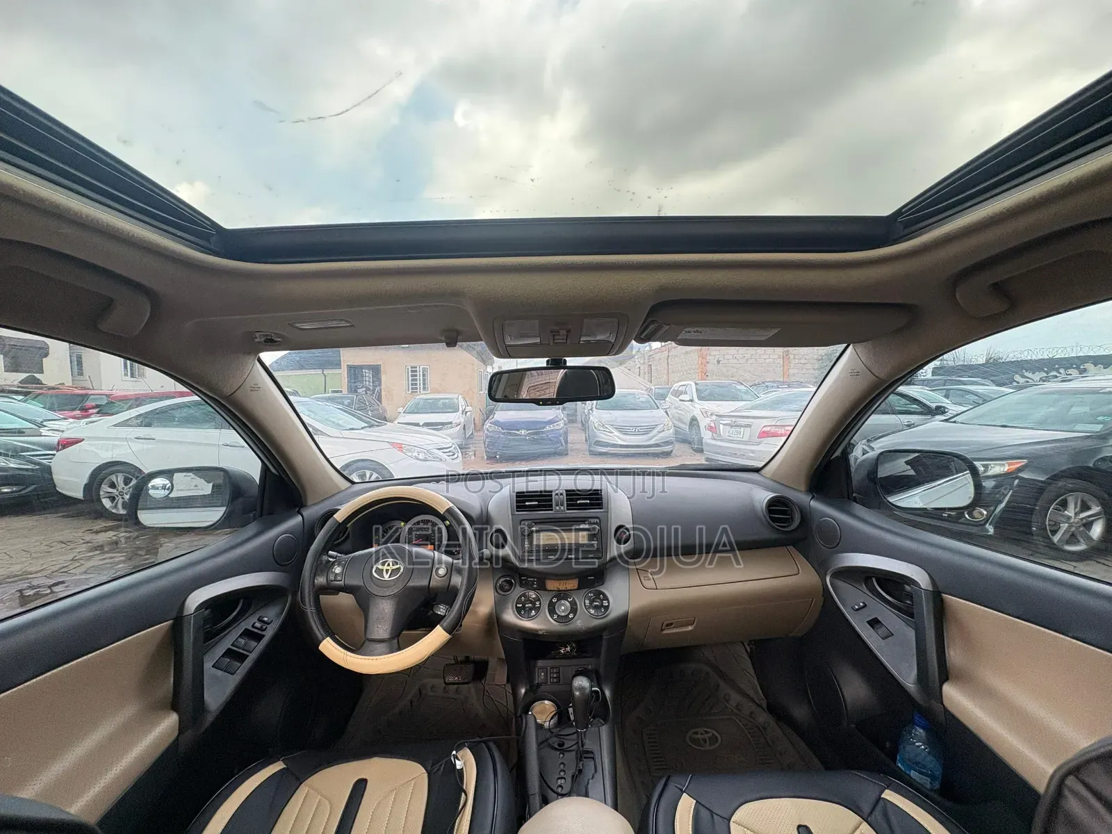 Toyota RAV4 2012 White