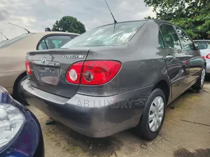 Toyota Corolla 2006 Gray