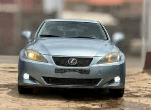 Lexus IS 2012 Blue