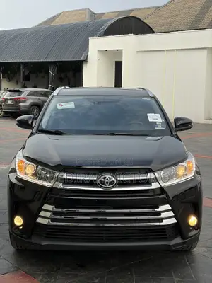 Toyota Highlander Limited 4dr SUV AWD (3.5L 6cyl 6A) 2015 Black