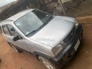 Daihatsu Terios Automatic 2003 Silver