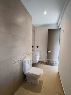 3bdrm Apartment in Lekki for rent