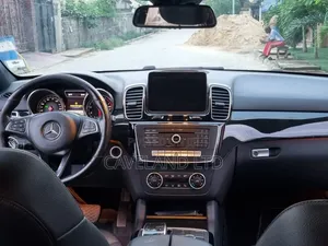 Mercedes-Benz GLE-Class 2016 Gray