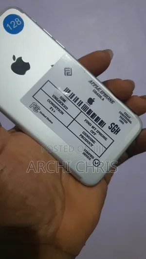 Apple iPhone 7 128 GB White