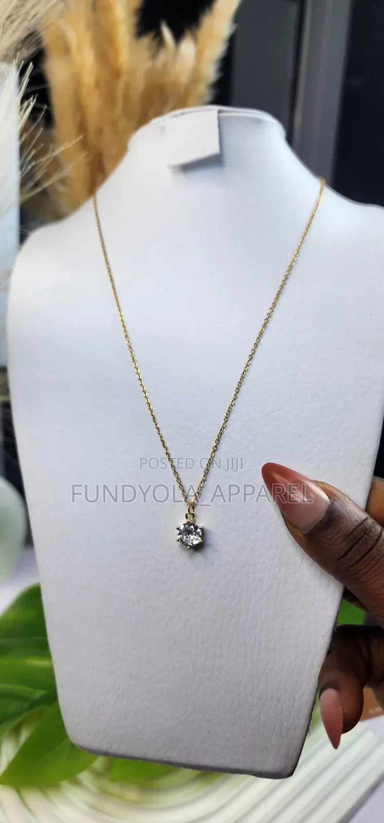 Stud Stone Pendant Necklace