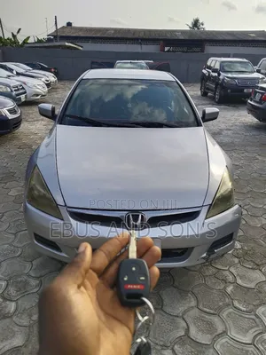 Honda Accord 2006 Silver