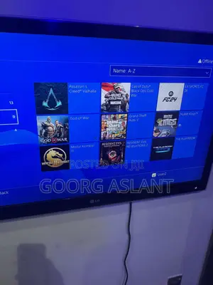 Play Station 4 Slim