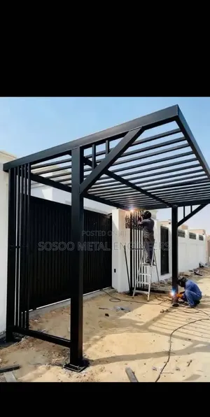 Car Park/Shade