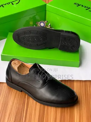 Black_-Broques 