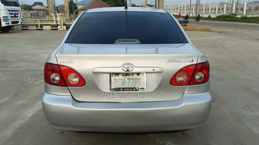 Toyota Corolla 2007 Silver