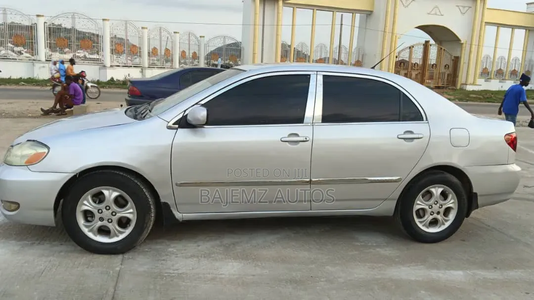 Toyota Corolla 2007 Silver