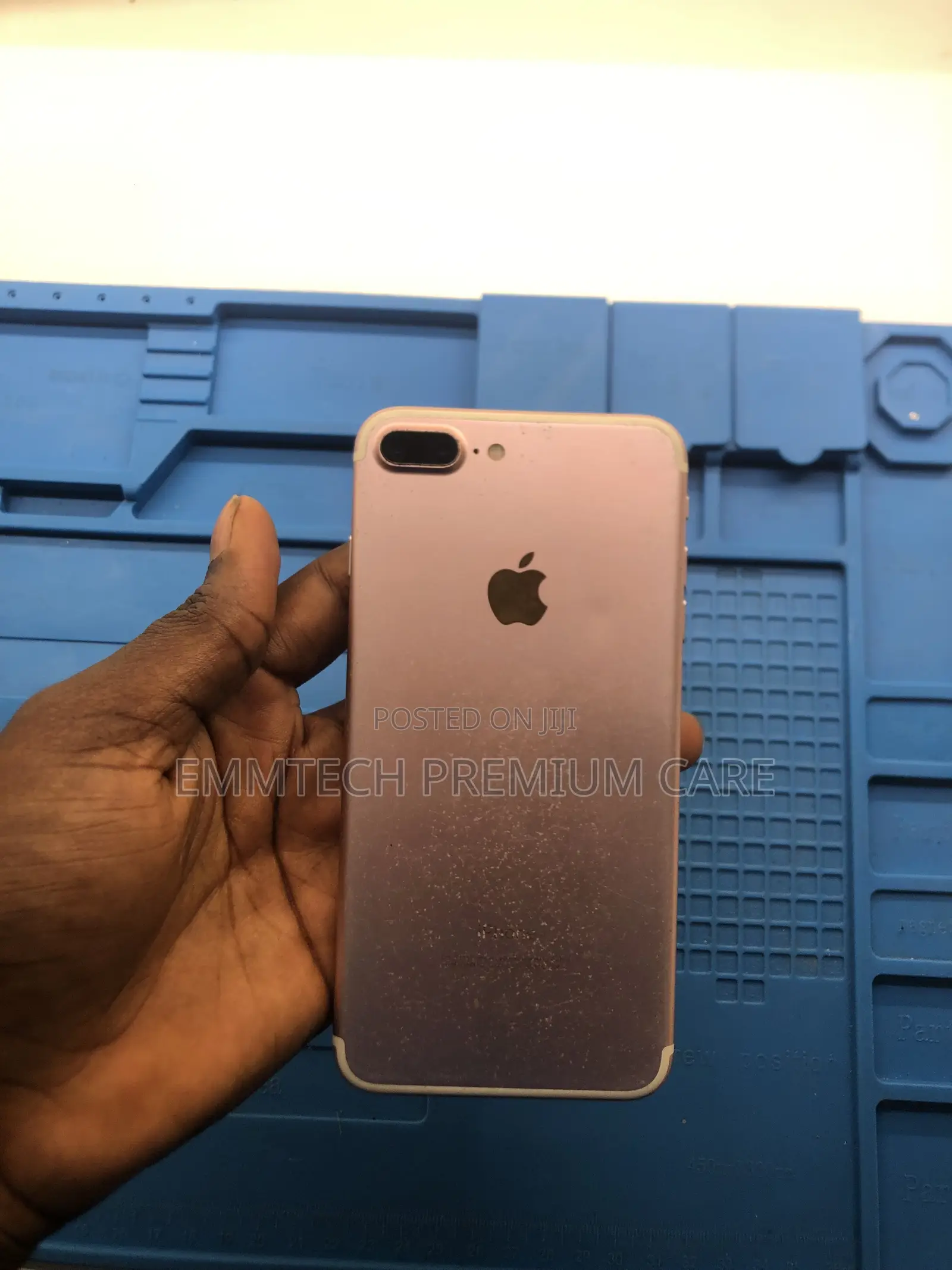 Apple iPhone 7 32 GB Bronze