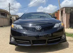 Toyota Camry SE 4dr Sedan (2.5L 4cyl 6A) 2012 Black