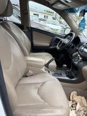 Toyota RAV4 3.5 Limited 4x4 2010 White