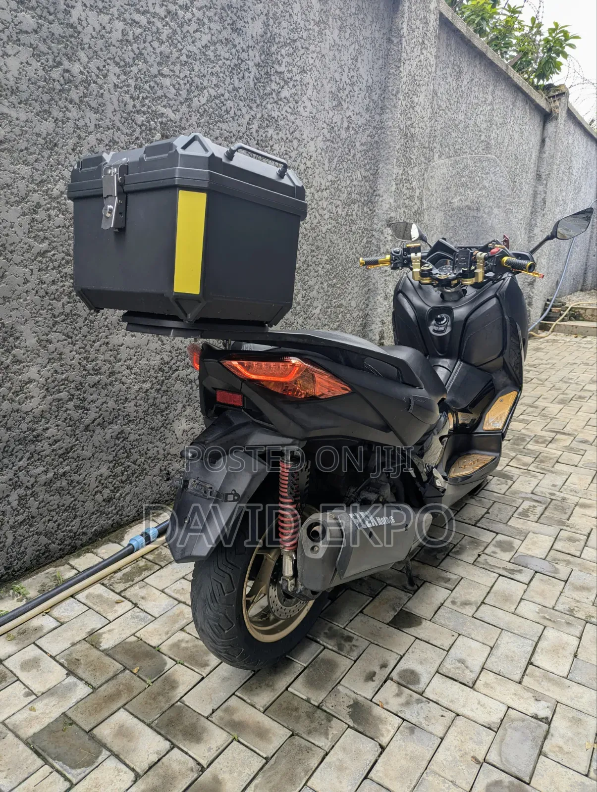 Yamaha 2020 Black