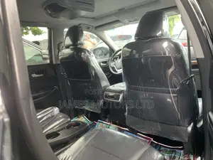 Toyota Highlander 2016 Black