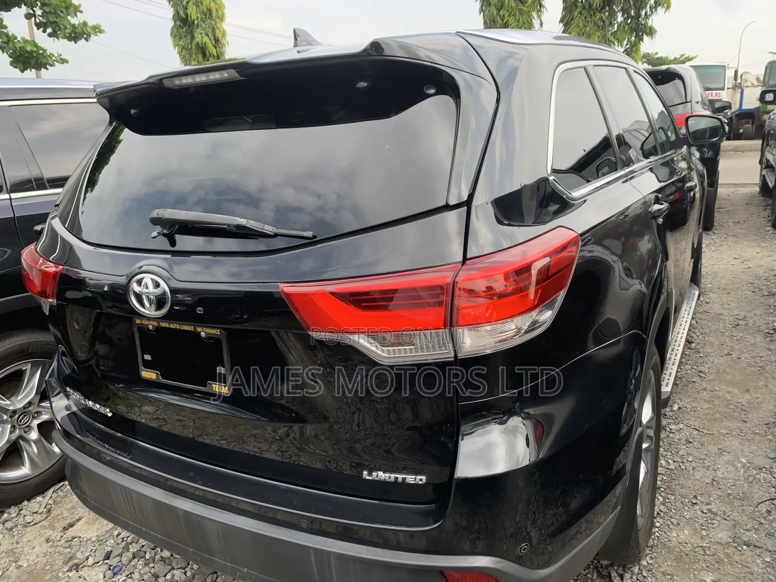 Toyota Highlander 2016 Black