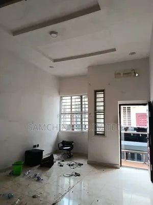 2bdrm Townhouse / Terrace in Olokonla for rent