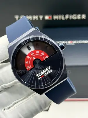 Tommy Hilfiger Quality Luxury Men Rubber Wristwatch