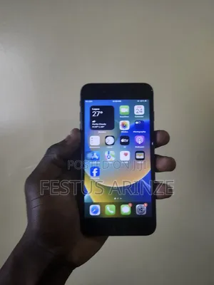 Apple iPhone 8 Plus 64 GB Black