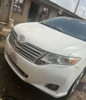 Toyota Venza AWD 2012 White