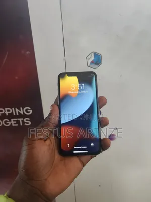 Apple iPhone X 64 GB Silver